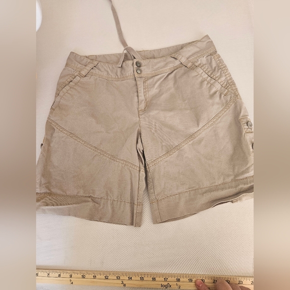 Athleta- Cargo Shorts Women's 30 Khaki - Picture 6 of 8
